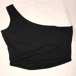 Black one shoulder cropped tank top